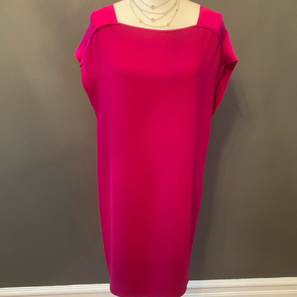 Elie Tahari pink Sheath dress